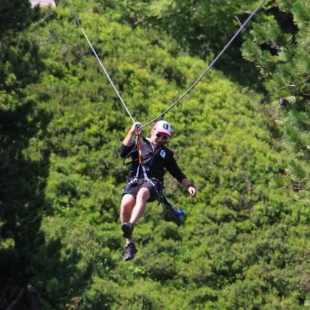 بيت خشبي L'etape En Foret *