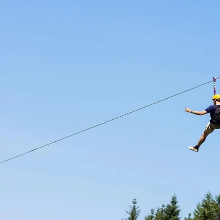 L'etape En Foret Lodge